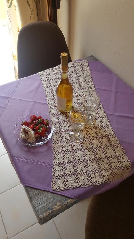 Epi Apartments Lurdáta Kültér fotó