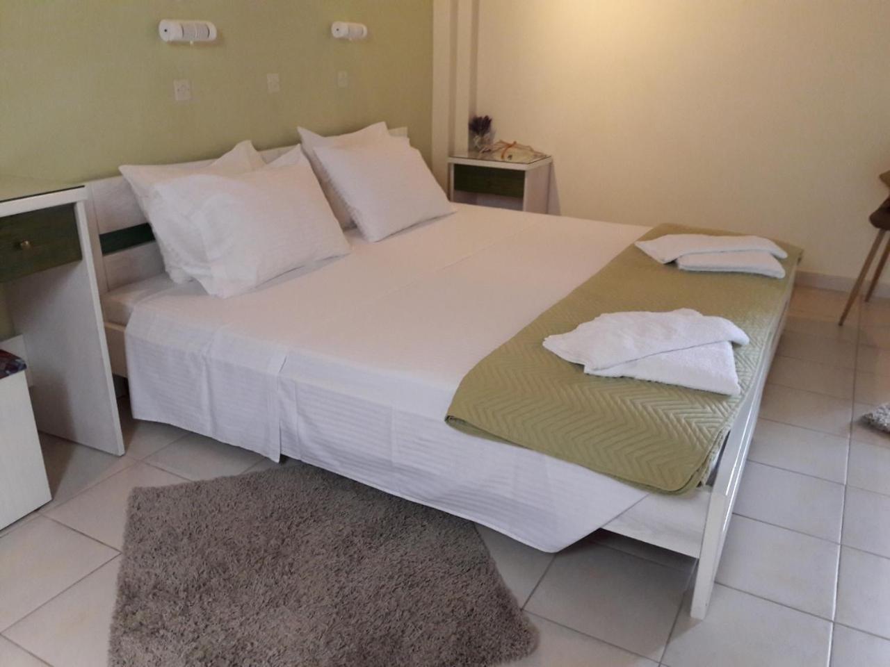 Epi Apartments Lurdáta Kültér fotó