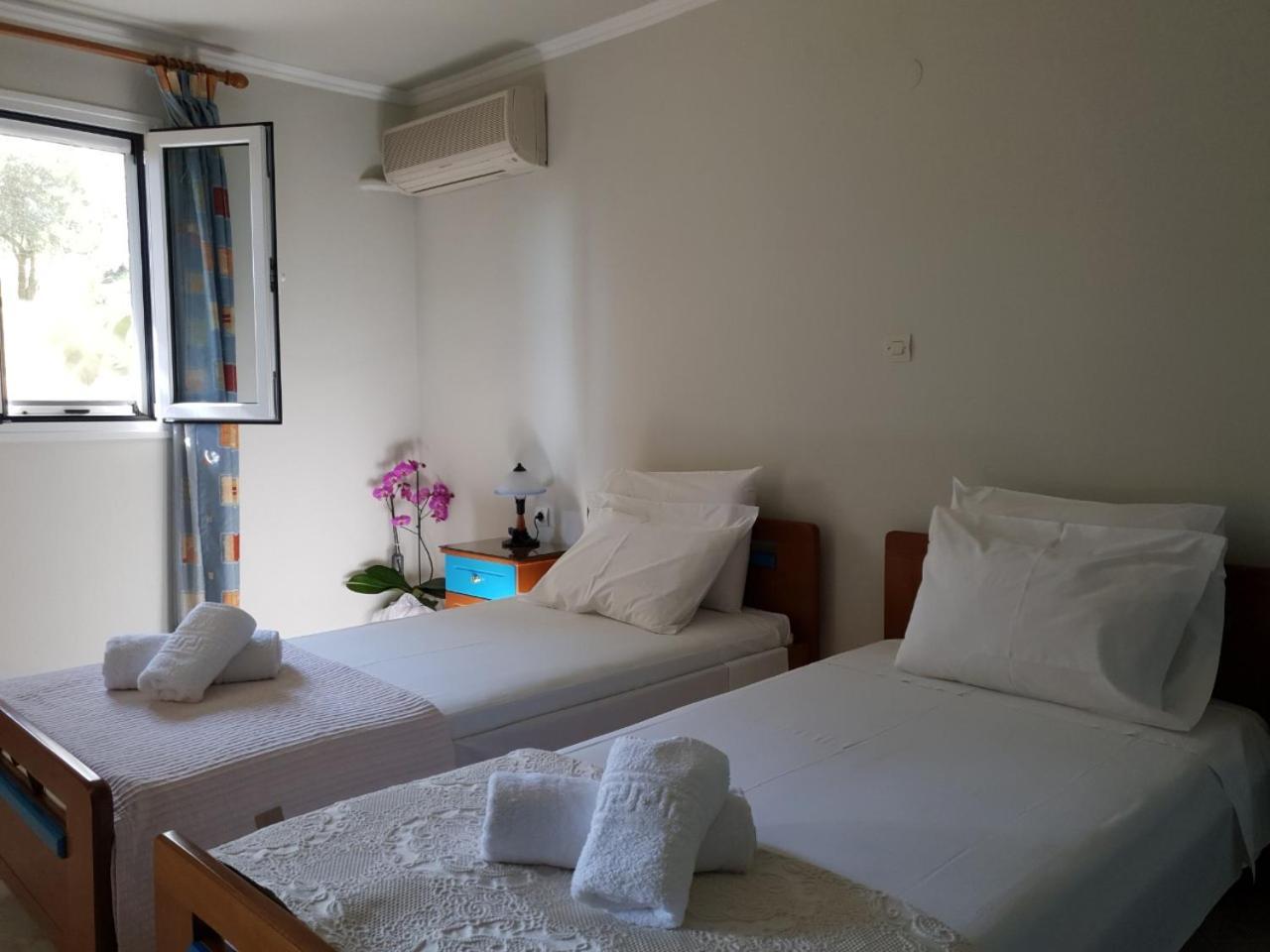 Epi Apartments Lurdáta Kültér fotó