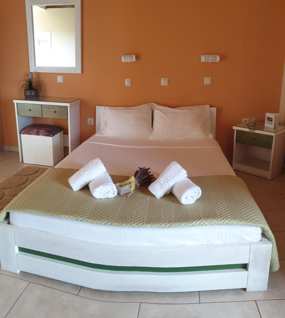 Epi Apartments Lurdáta Kültér fotó