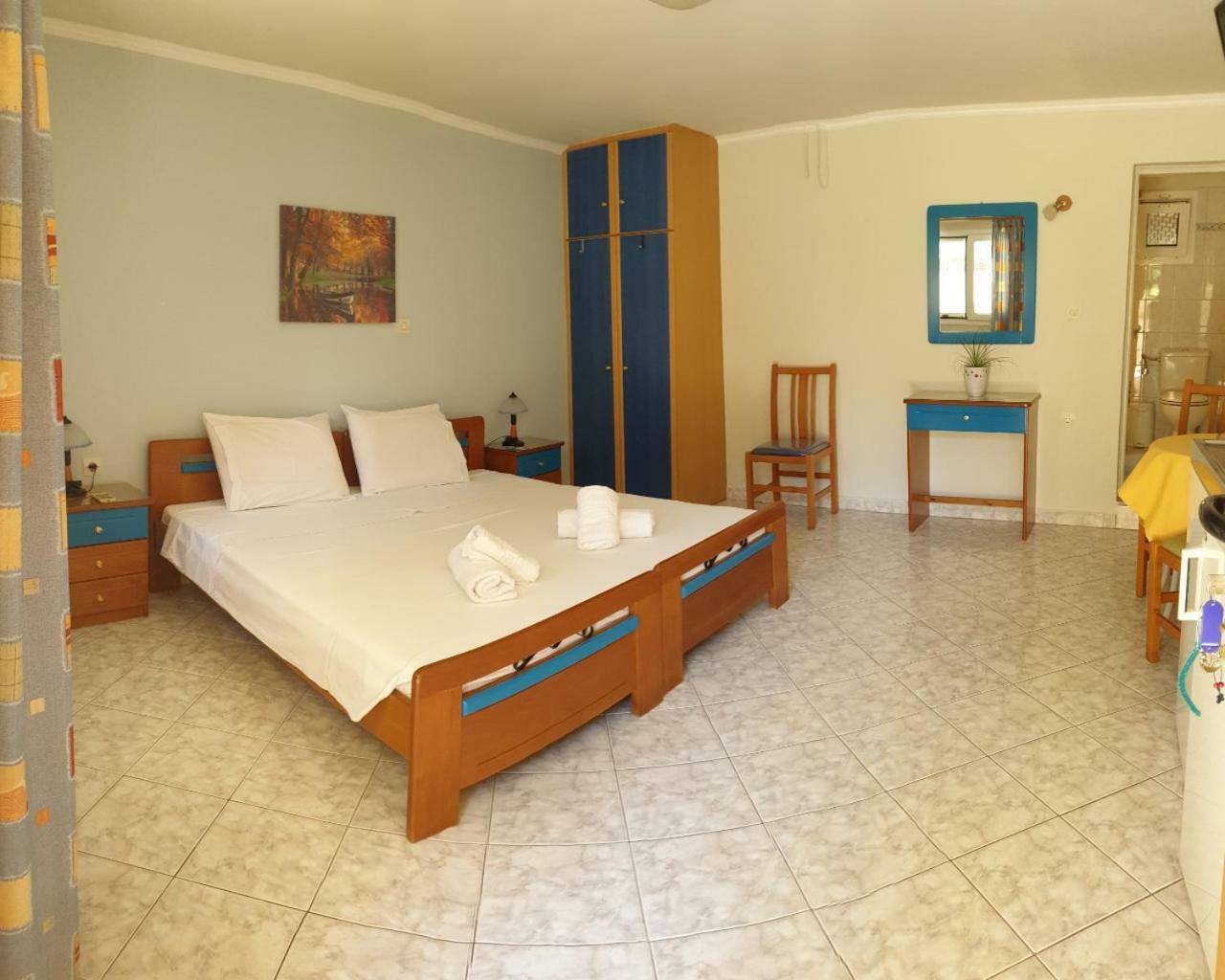 Epi Apartments Lurdáta Kültér fotó